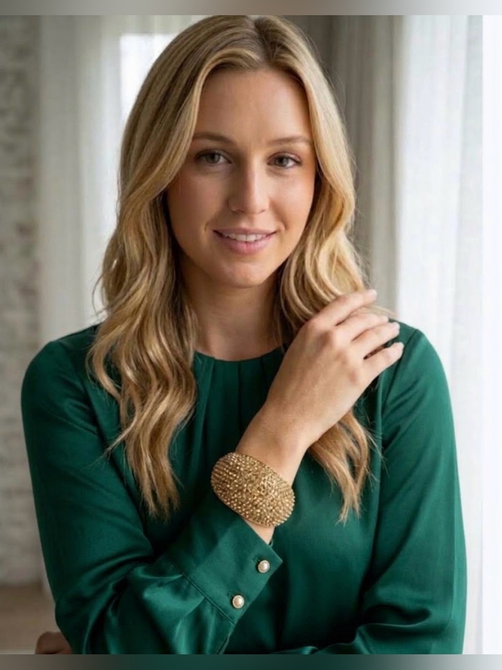 🔴 Gold Beaded Statement Bracelet - Elegant Women's Jewelry
